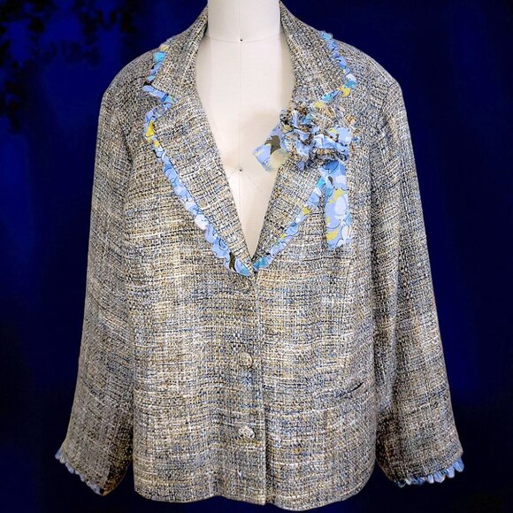 Newsworthy Jackets & Blazers - Meadow Bloom floral ivory pale blue Tweed plus size Jacket blazer